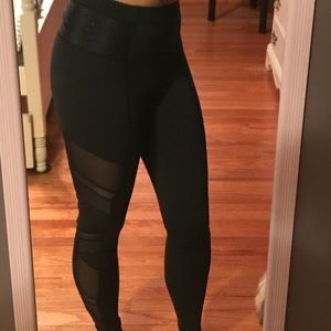 Lululemon mesh leggings size 2